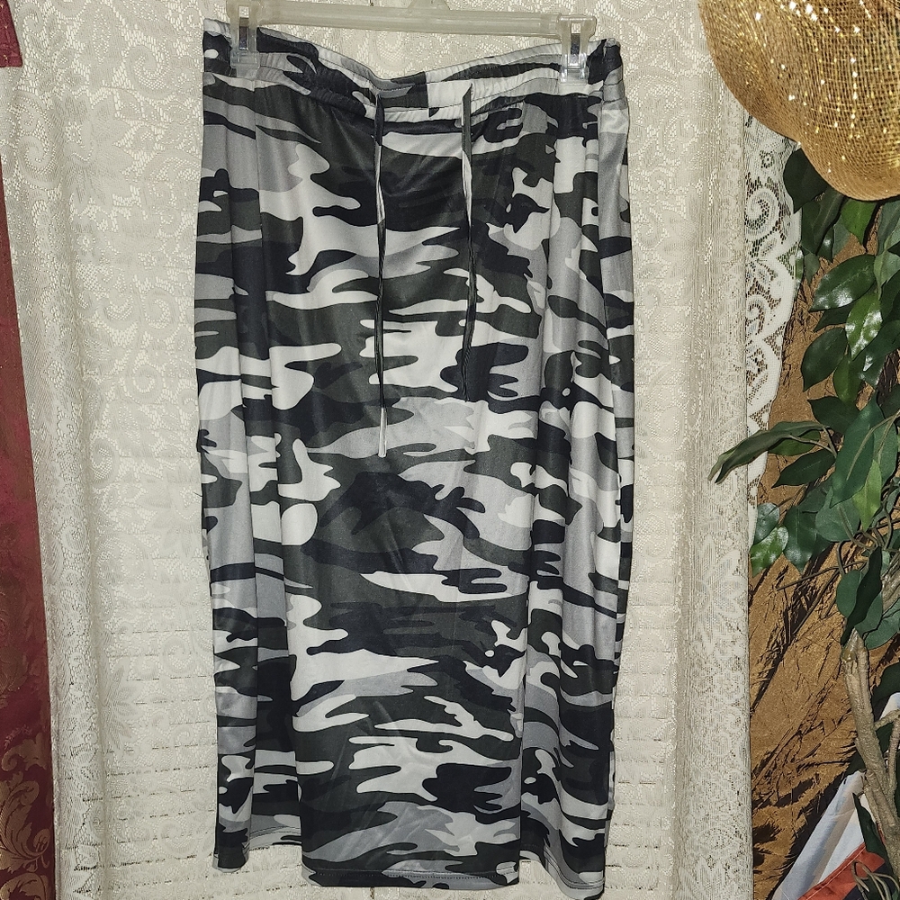 Camouflage Print Skirt
